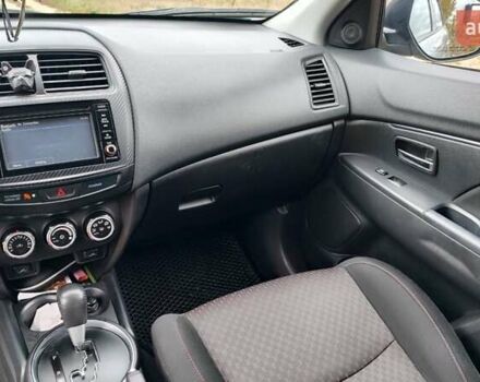 Сірий Міцубісі Outlander Sport, об'ємом двигуна 2.36 л та пробігом 136 тис. км за 13999 $, фото 21 на Automoto.ua