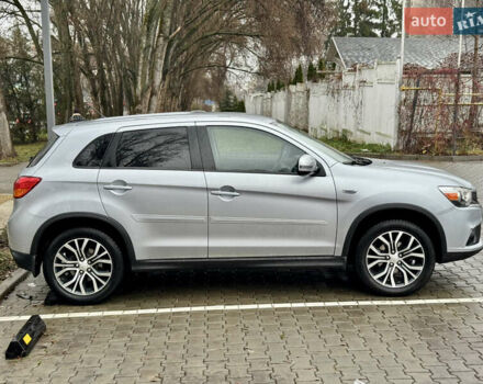 Серый Мицубиси Outlander Sport, объемом двигателя 2 л и пробегом 172 тыс. км за 12700 $, фото 10 на Automoto.ua