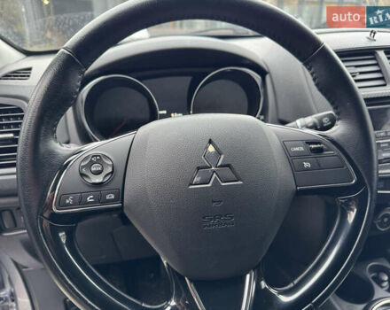 Серый Мицубиси Outlander Sport, объемом двигателя 2 л и пробегом 172 тыс. км за 12700 $, фото 20 на Automoto.ua