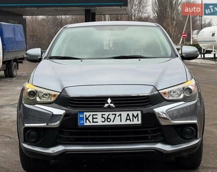 Серый Мицубиси Outlander Sport, объемом двигателя 2 л и пробегом 92 тыс. км за 12400 $, фото 1 на Automoto.ua
