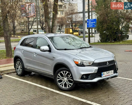 Серый Мицубиси Outlander Sport, объемом двигателя 2 л и пробегом 172 тыс. км за 12700 $, фото 1 на Automoto.ua