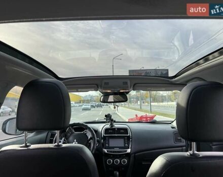 Сірий Міцубісі Outlander Sport, об'ємом двигуна 2.4 л та пробігом 139 тис. км за 15400 $, фото 3 на Automoto.ua