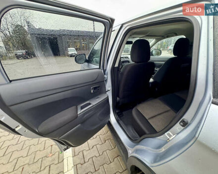 Серый Мицубиси Outlander Sport, объемом двигателя 2 л и пробегом 172 тыс. км за 12700 $, фото 23 на Automoto.ua