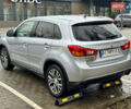 Серый Мицубиси Outlander Sport, объемом двигателя 2 л и пробегом 172 тыс. км за 12700 $, фото 7 на Automoto.ua