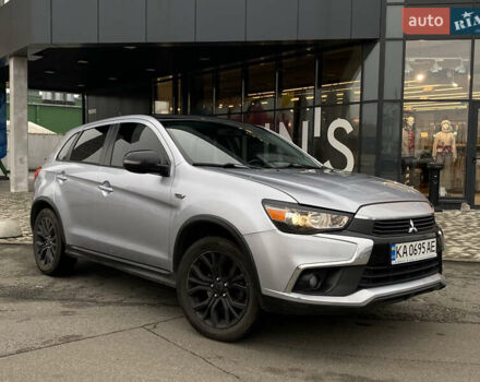 Сірий Міцубісі Outlander Sport, об'ємом двигуна 2.4 л та пробігом 185 тис. км за 12350 $, фото 4 на Automoto.ua