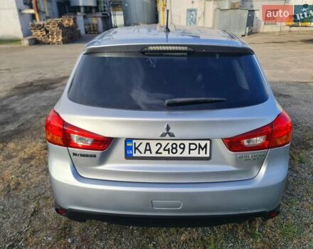Сірий Міцубісі Outlander Sport, об'ємом двигуна 2 л та пробігом 140 тис. км за 12900 $, фото 3 на Automoto.ua