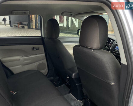 Сірий Міцубісі Outlander Sport, об'ємом двигуна 2.4 л та пробігом 185 тис. км за 12350 $, фото 26 на Automoto.ua