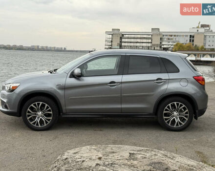 Мицубиси Outlander Sport 2016 в Днепре (Днепропетровске) на Automoto.ua Серый Мицубиси Outlander Sport, объемом двигателя 0 л и пробегом 156 тыс. км за 11700 $, фото 7 на Automoto.ua