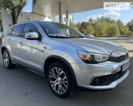 Серый Мицубиси Outlander Sport, объемом двигателя 0 л и пробегом 88 тыс. км за 11900 $, фото 1 на Automoto.ua