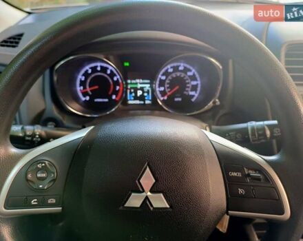Серый Мицубиси Outlander Sport, объемом двигателя 2 л и пробегом 107 тыс. км за 12200 $, фото 16 на Automoto.ua