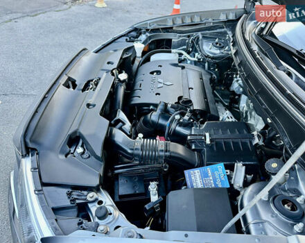 Серый Мицубиси Outlander Sport, объемом двигателя 2 л и пробегом 71 тыс. км за 13900 $, фото 39 на Automoto.ua