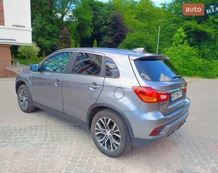 Серый Мицубиси Outlander Sport, объемом двигателя 2 л и пробегом 107 тыс. км за 12200 $, фото 6 на Automoto.ua