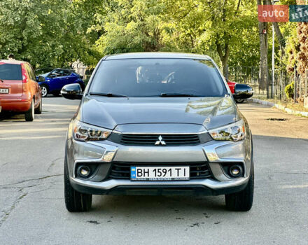 Серый Мицубиси Outlander Sport, объемом двигателя 2 л и пробегом 71 тыс. км за 13900 $, фото 1 на Automoto.ua