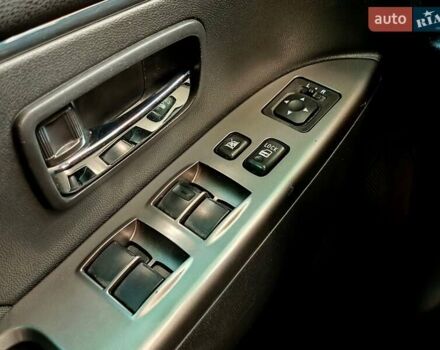 Серый Мицубиси Outlander Sport, объемом двигателя 2 л и пробегом 107 тыс. км за 12200 $, фото 17 на Automoto.ua