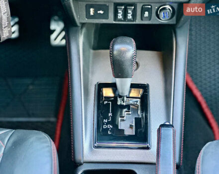 Серый Мицубиси Outlander Sport, объемом двигателя 2 л и пробегом 71 тыс. км за 13900 $, фото 33 на Automoto.ua