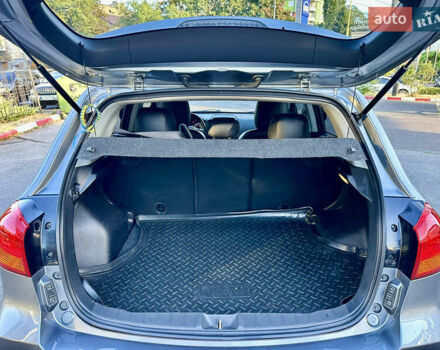 Серый Мицубиси Outlander Sport, объемом двигателя 2 л и пробегом 71 тыс. км за 13900 $, фото 37 на Automoto.ua