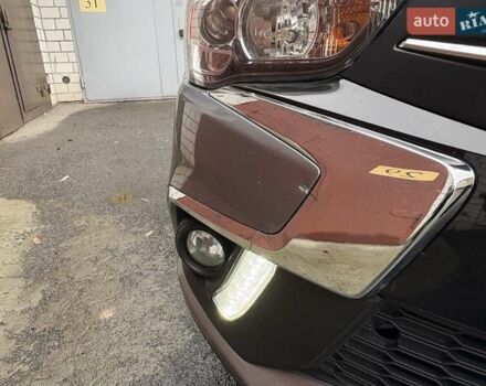 Серый Мицубиси Outlander Sport, объемом двигателя 2.4 л и пробегом 86 тыс. км за 15800 $, фото 1 на Automoto.ua