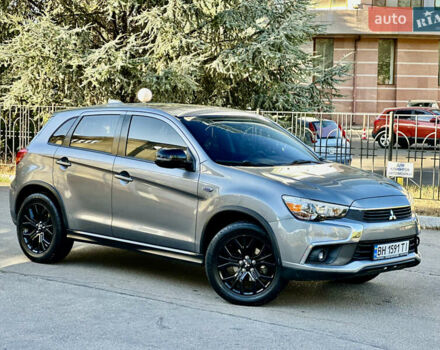 Серый Мицубиси Outlander Sport, объемом двигателя 2 л и пробегом 71 тыс. км за 13900 $, фото 14 на Automoto.ua