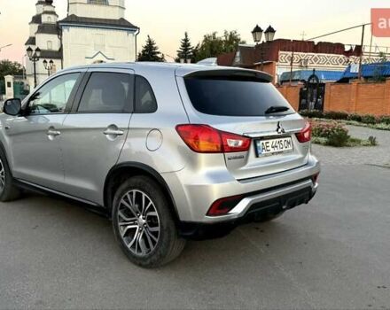 Серый Мицубиси Outlander Sport, объемом двигателя 2 л и пробегом 80 тыс. км за 13700 $, фото 1 на Automoto.ua