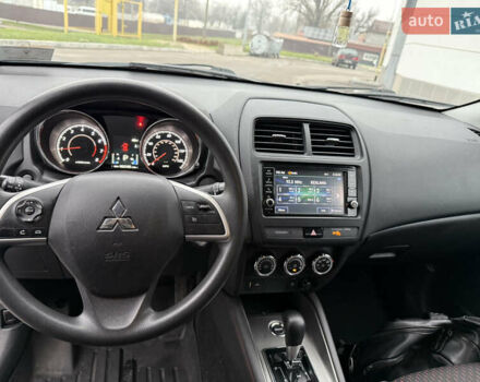 Сірий Міцубісі Outlander Sport, об'ємом двигуна 2 л та пробігом 100 тис. км за 13800 $, фото 10 на Automoto.ua