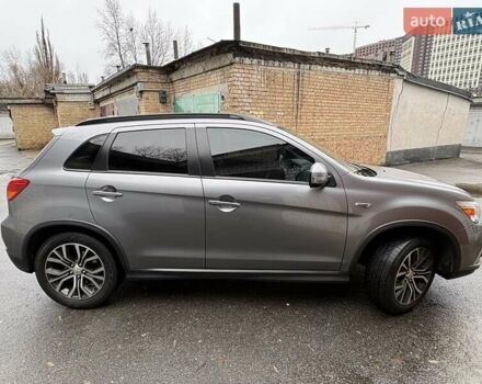 Серый Мицубиси Outlander Sport, объемом двигателя 2.4 л и пробегом 86 тыс. км за 15800 $, фото 18 на Automoto.ua