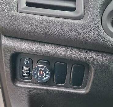 Серый Мицубиси Outlander Sport, объемом двигателя 2 л и пробегом 69 тыс. км за 15000 $, фото 9 на Automoto.ua