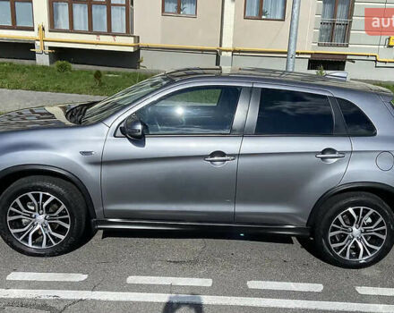 Серый Мицубиси Outlander Sport, объемом двигателя 2 л и пробегом 72 тыс. км за 16900 $, фото 3 на Automoto.ua