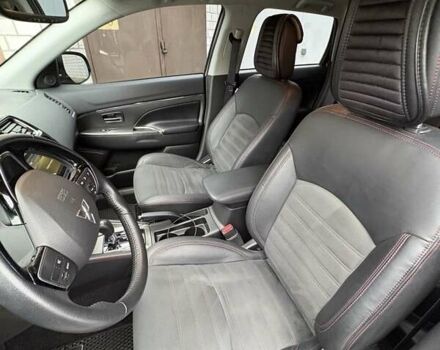 Серый Мицубиси Outlander Sport, объемом двигателя 2.4 л и пробегом 86 тыс. км за 15800 $, фото 15 на Automoto.ua