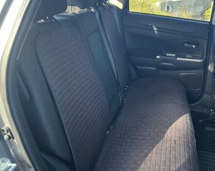 Сірий Міцубісі Outlander Sport, об'ємом двигуна 2 л та пробігом 148 тис. км за 13200 $, фото 20 на Automoto.ua