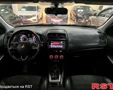 Сірий Міцубісі Outlander Sport, об'ємом двигуна 2.4 л та пробігом 94 тис. км за 14800 $, фото 8 на Automoto.ua