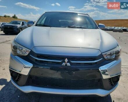 Мицубиси Outlander Sport 2019 в Луцке на Automoto.ua Серый Мицубиси Outlander Sport, объемом двигателя 2 л и пробегом 95 тыс. км за 3700 $, фото 1 на Automoto.ua