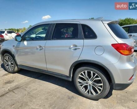 Мицубиси Outlander Sport 2019 в Луцке на Automoto.ua Серый Мицубиси Outlander Sport, объемом двигателя 2 л и пробегом 95 тыс. км за 3700 $, фото 5 на Automoto.ua