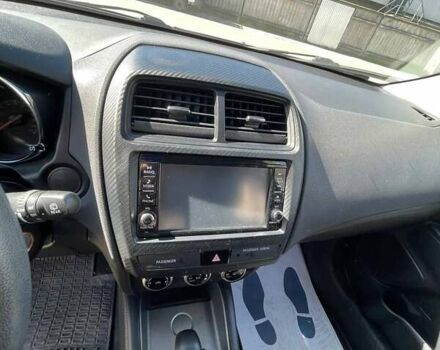 Серый Мицубиси Outlander Sport, объемом двигателя 2 л и пробегом 88 тыс. км за 15999 $, фото 15 на Automoto.ua