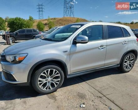 Мицубиси Outlander Sport 2019 в Луцке на Automoto.ua Серый Мицубиси Outlander Sport, объемом двигателя 2 л и пробегом 95 тыс. км за 3700 $, фото 2 на Automoto.ua