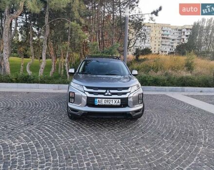Серый Мицубиси Outlander Sport, объемом двигателя 2 л и пробегом 70 тыс. км за 17200 $, фото 8 на Automoto.ua