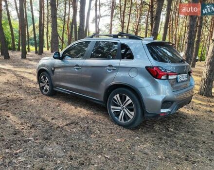 Серый Мицубиси Outlander Sport, объемом двигателя 2 л и пробегом 70 тыс. км за 17200 $, фото 10 на Automoto.ua