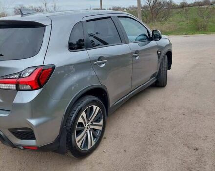 Мицубиси Outlander Sport 2021 в Кропивницком (Кировограде) на Automoto.ua Серый Мицубиси Outlander Sport, объемом двигателя 2 л и пробегом 102 тыс. км за 18000 $, фото 1 на Automoto.ua