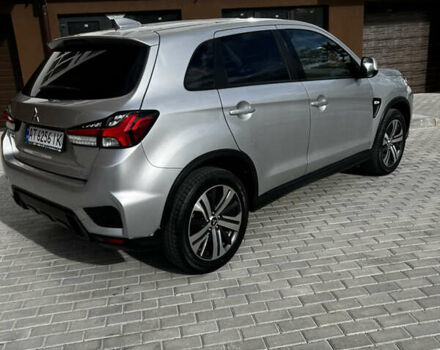 Сірий Міцубісі Outlander Sport, об'ємом двигуна 2 л та пробігом 133 тис. км за 16300 $, фото 5 на Automoto.ua