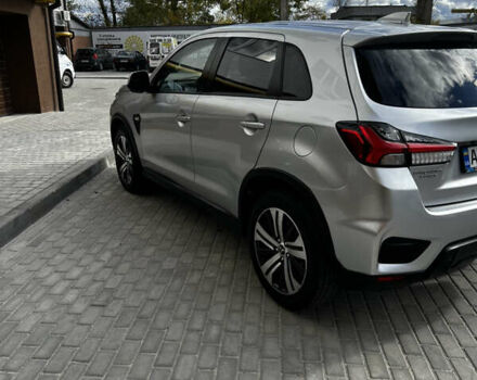 Сірий Міцубісі Outlander Sport, об'ємом двигуна 2 л та пробігом 133 тис. км за 16300 $, фото 3 на Automoto.ua