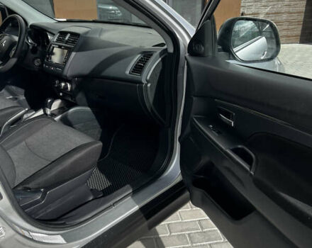 Сірий Міцубісі Outlander Sport, об'ємом двигуна 2 л та пробігом 133 тис. км за 16300 $, фото 15 на Automoto.ua