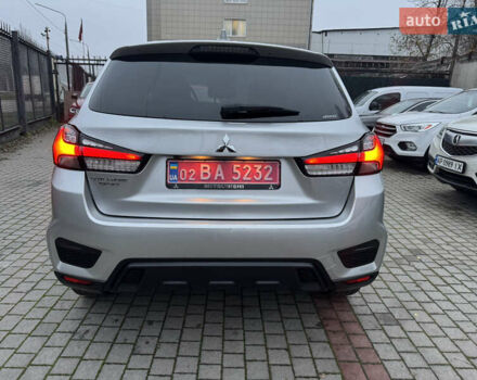 Сірий Міцубісі Outlander Sport, об'ємом двигуна 2 л та пробігом 40 тис. км за 15700 $, фото 17 на Automoto.ua