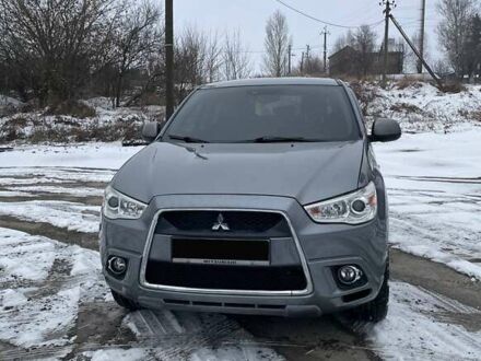 Міцубісі Outlander Sport 2011 у Бердичеве на Automoto.ua Сірий Міцубісі Outlander Sport, об'ємом двигуна 2 л та пробігом 163 тис. км за 10250 $, фото 1 на Automoto.ua