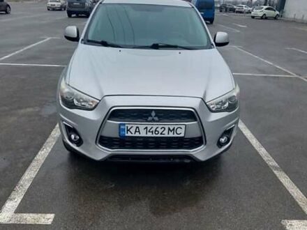 Мицубиси Outlander Sport 2013 в Ирпене на Automoto.ua Серый Мицубиси Outlander Sport, объемом двигателя 2 л и пробегом 151 тыс. км за 10500 $, фото 1 на Automoto.ua