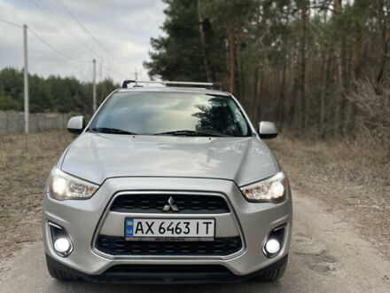 Мицубиси Outlander Sport 2014 в Борисполе на Automoto.ua Серый Мицубиси Outlander Sport, объемом двигателя 2 л и пробегом 210 тыс. км за 10300 $, фото 1 на Automoto.ua