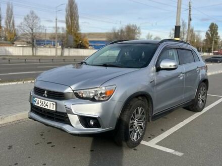 Серый Мицубиси Outlander Sport, объемом двигателя 2.4 л и пробегом 139 тыс. км за 15400 $, фото 1 на Automoto.ua