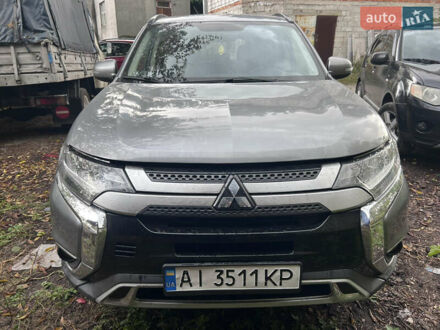 Серый Мицубиси Outlander Sport, объемом двигателя 2.4 л и пробегом 128 тыс. км за 12000 $, фото 1 на Automoto.ua