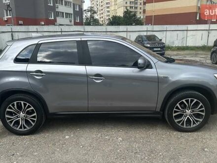 Мицубиси Outlander Sport 2016 в Киеве на Automoto.ua Серый Мицубиси Outlander Sport, объемом двигателя 2.4 л и пробегом 132 тыс. км за 13000 $, фото 1 на Automoto.ua