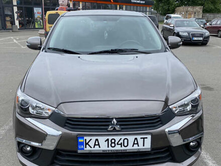 Міцубісі Outlander Sport 2016 у Києві на Automoto.ua Сірий Міцубісі Outlander Sport, об'ємом двигуна 2 л та пробігом 78 тис. км за 14100 $, фото 1 на Automoto.ua