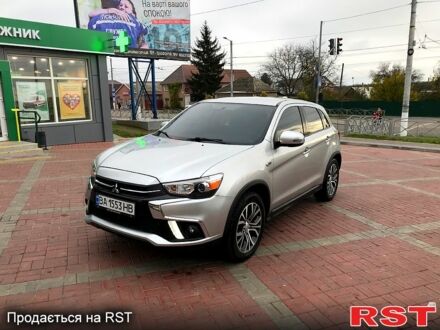 Серый Мицубиси Outlander Sport, объемом двигателя 2.4 л и пробегом 121 тыс. км за 14800 $, фото 1 на Automoto.ua