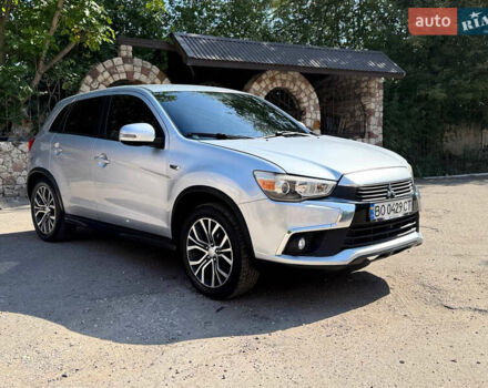 Серый Мицубиси Outlander Sport, объемом двигателя 2.4 л и пробегом 245 тыс. км за 10800 $, фото 1 на Automoto.ua
